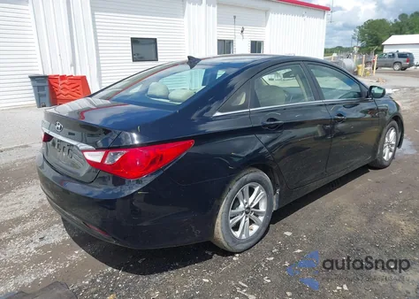 2013 Hyundai Sonata Gls z USA, uszkodzony, nr VIN 5NPEB4AC4DH704176